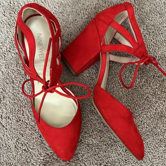 NINE WEST • Bright Red Stefani Suede Strappy Pointed Toe Block High Heels - Picture 14 of 14
